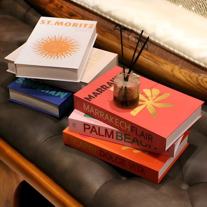 Decoration Books | Brighten up your living room with this cheerful decoration