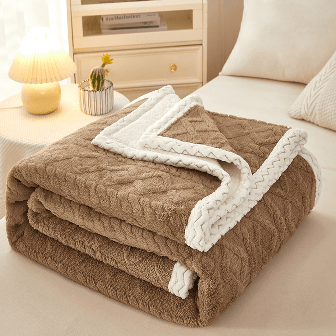 Double-Sided Chenille Fleece Blanket | Warm, Soft &amp; Luxurious