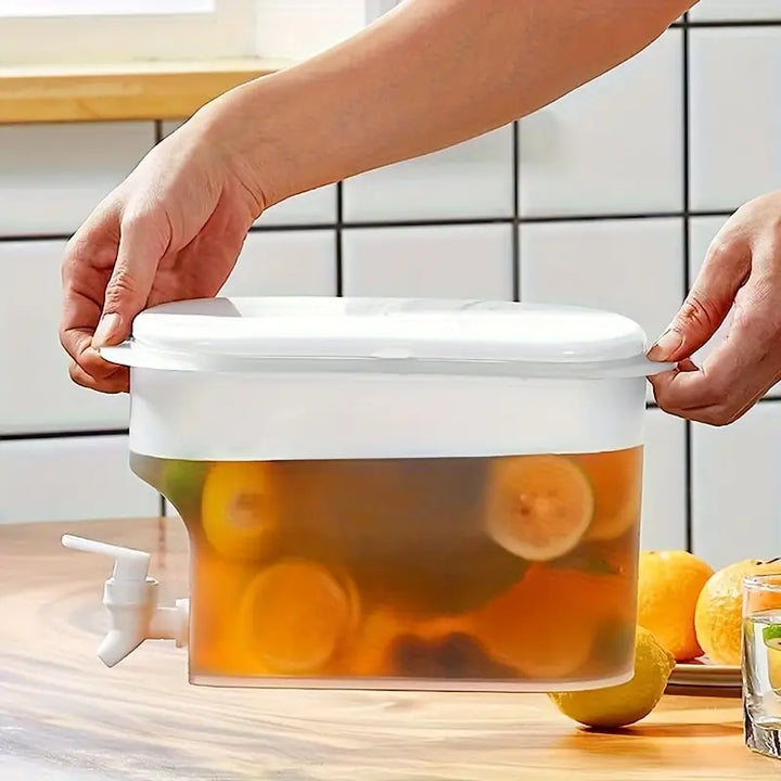 Beverage dispenser with tap | 3.8 liters | refrigerator safe