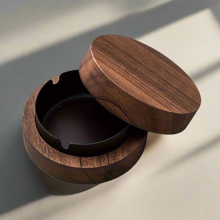 Walnut Ashtray | Windproof ashtray with a stylish design