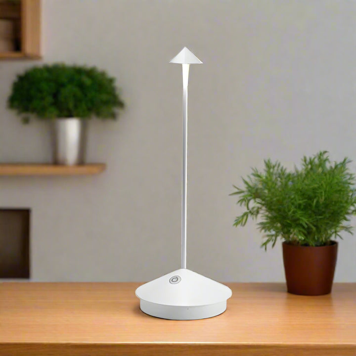 ClarityGlow | Wireless LED Table Lamp