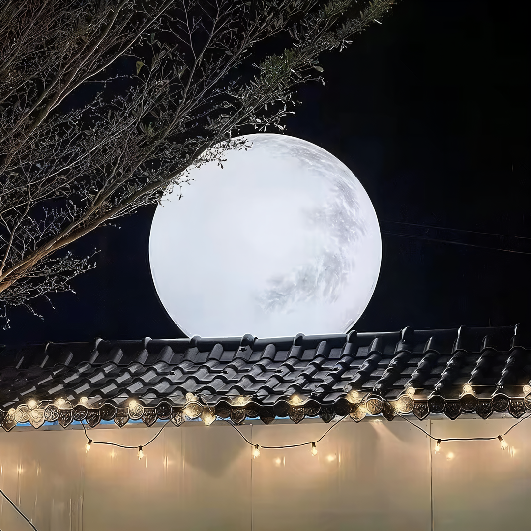 LunaLumena | Solar LED Garden Lamp in Moon Shape – Weatherproof Outdoor Lighting with Warm White Light