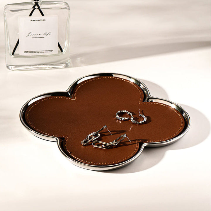 Giovanni Clover Tray | Handmade Cognac Leather Jewelry Tray | Gold/Silver Accent