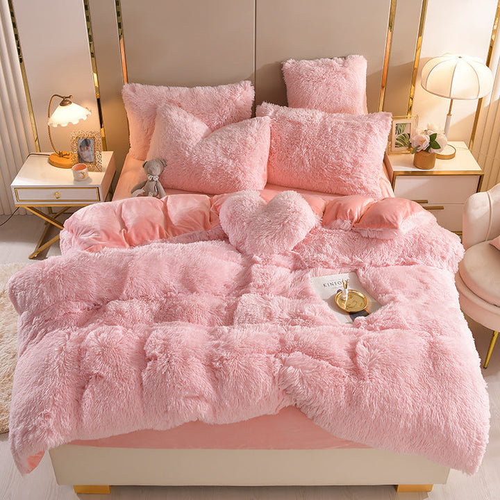 Plush Duvet Set | Ultimate warmth and comfort for autumn and winter 