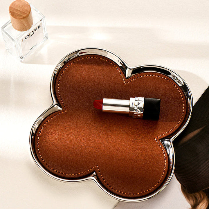 Giovanni Clover Tray | Handmade Cognac Leather Jewelry Tray | Gold/Silver Accent