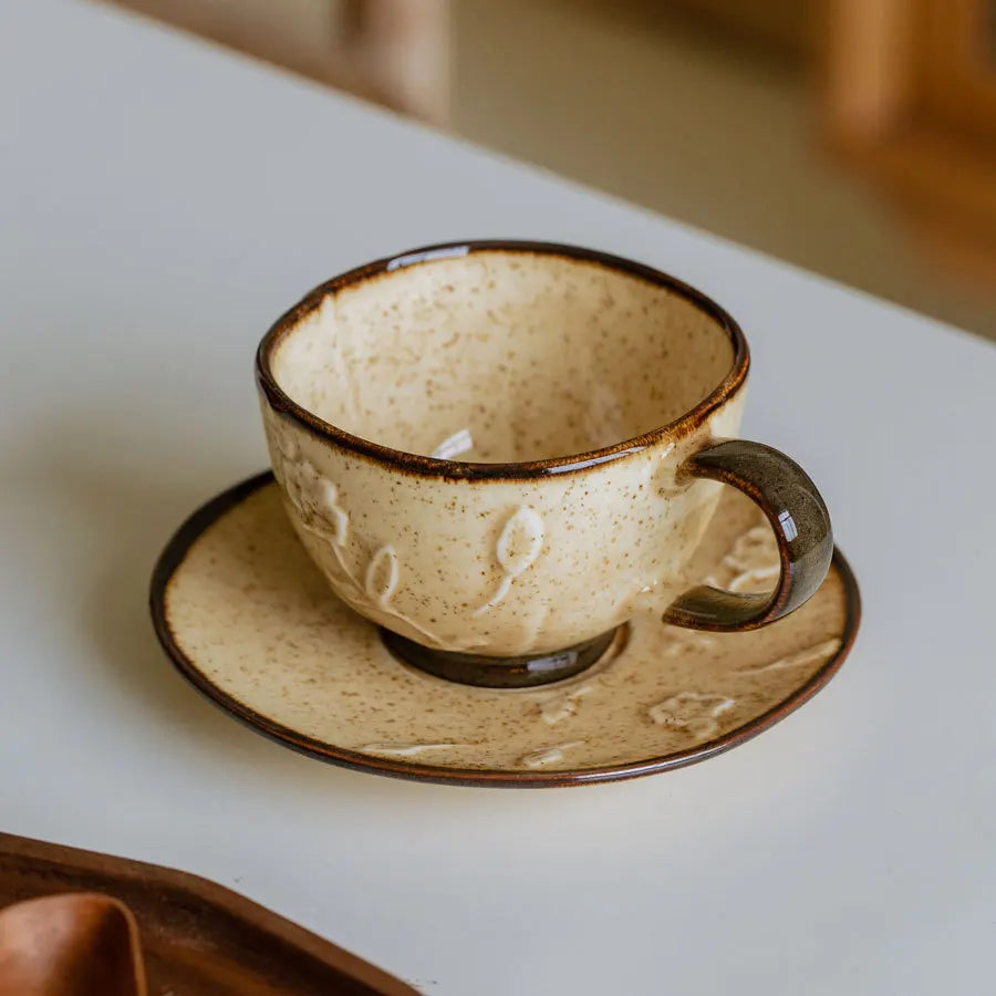 Victoria Mug | Handmade | Botanically Engraved | Sustainable Ceramic