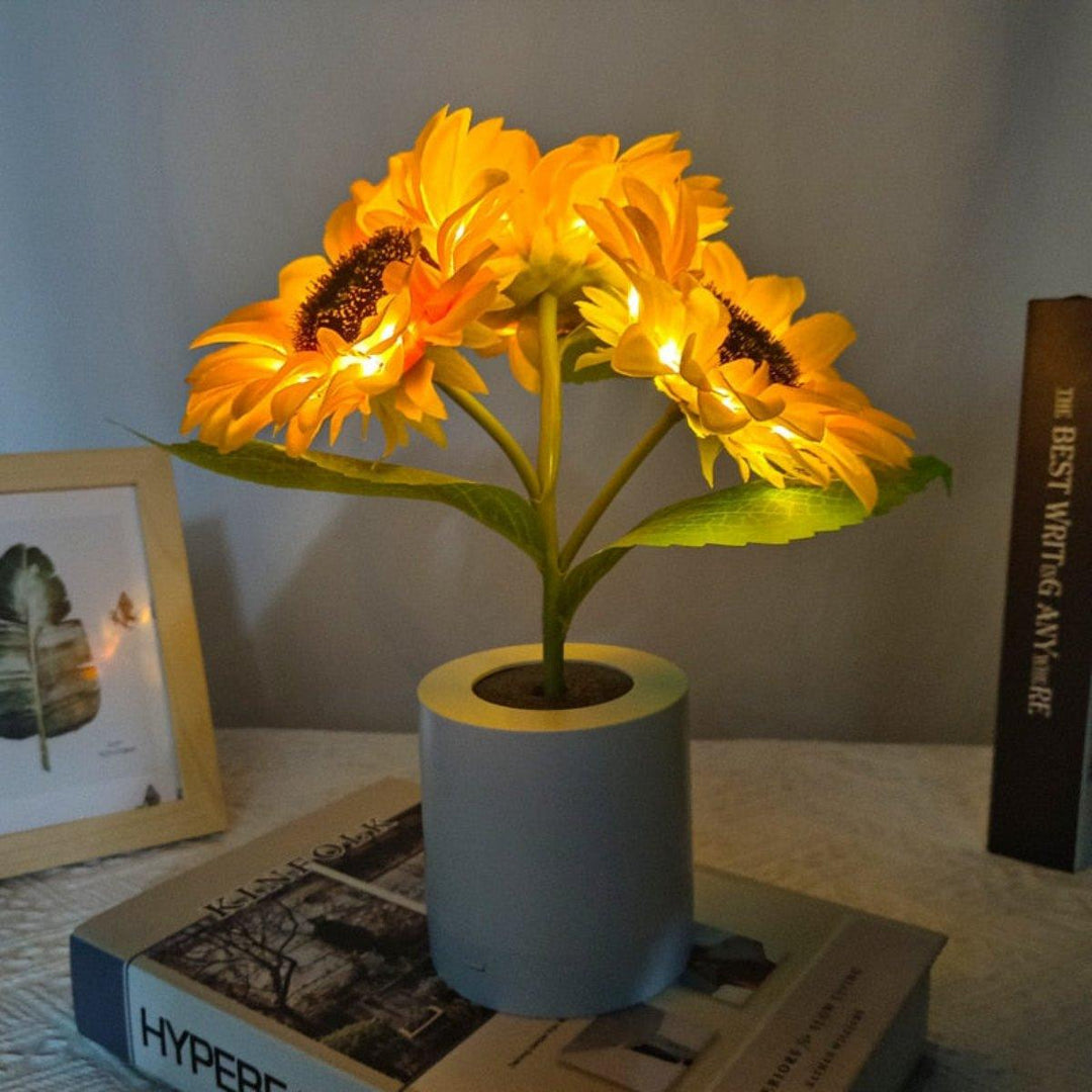Sunflower Lamp | Rechargeable LED Night Light | Atmospheric Decoration