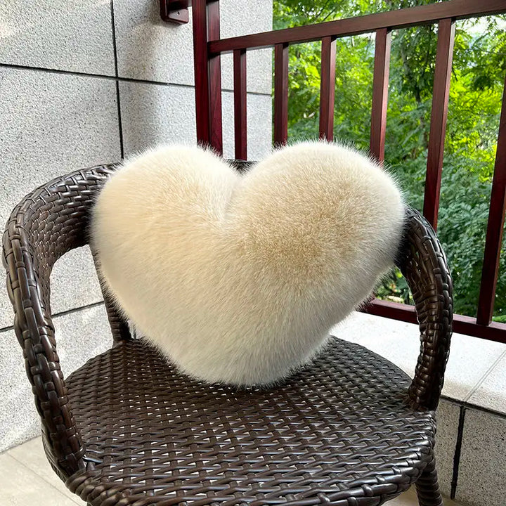 Luxury Faux Fur Pillow | Super Soft | 32 x 40 cm | Comfort &amp; Style