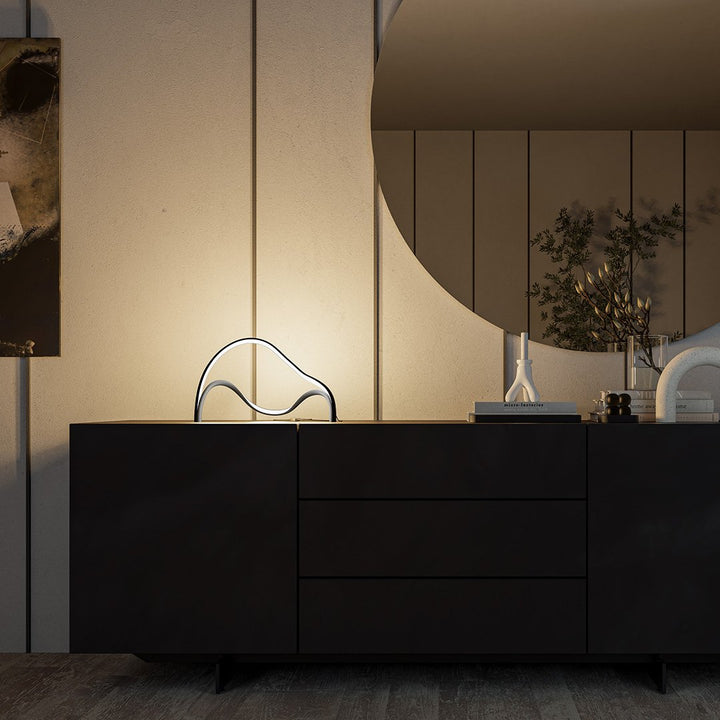 Hera™ LED-Tischlampe | Minimalistisches Design in Matt Schwarz | Warmweiß 2700K & Energieeffizient