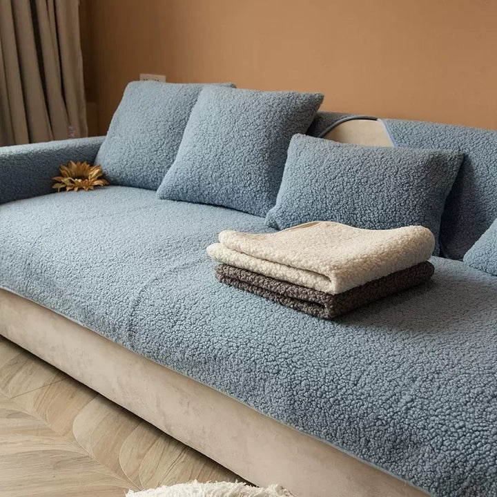 Vallborg | Sherpa Fleece Sofa Cover with Non-Slip &amp; Lint-Free Finish
