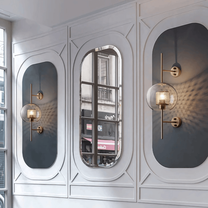 Dawn Wall Lamp | Modern glass wall lamp with a warm atmosphere and timeless design