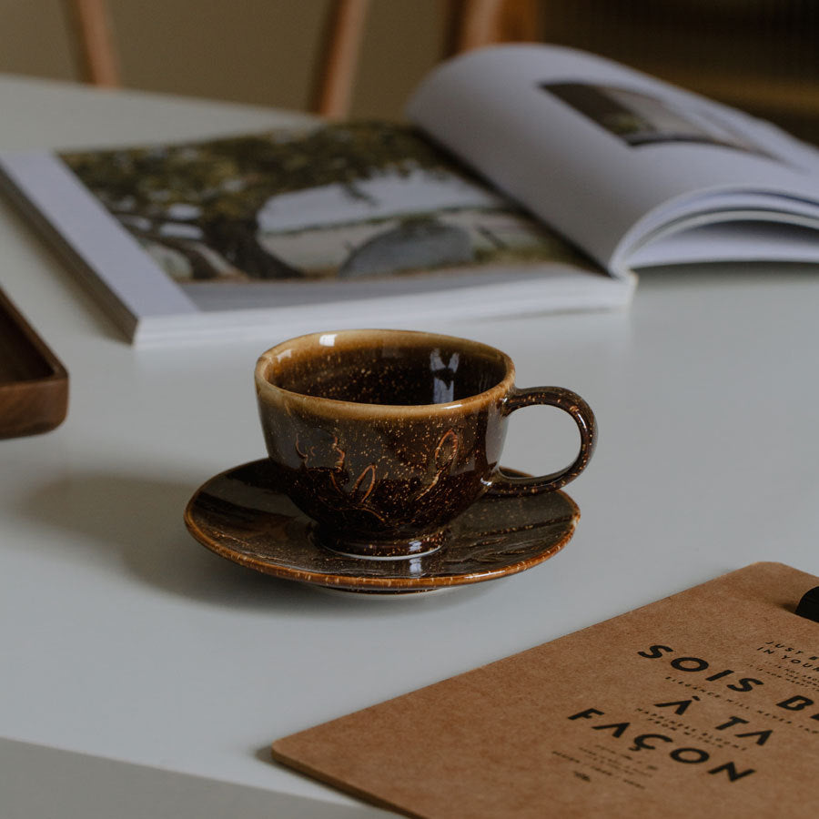 Victoria Mug | Handmade | Botanically Engraved | Sustainable Ceramic