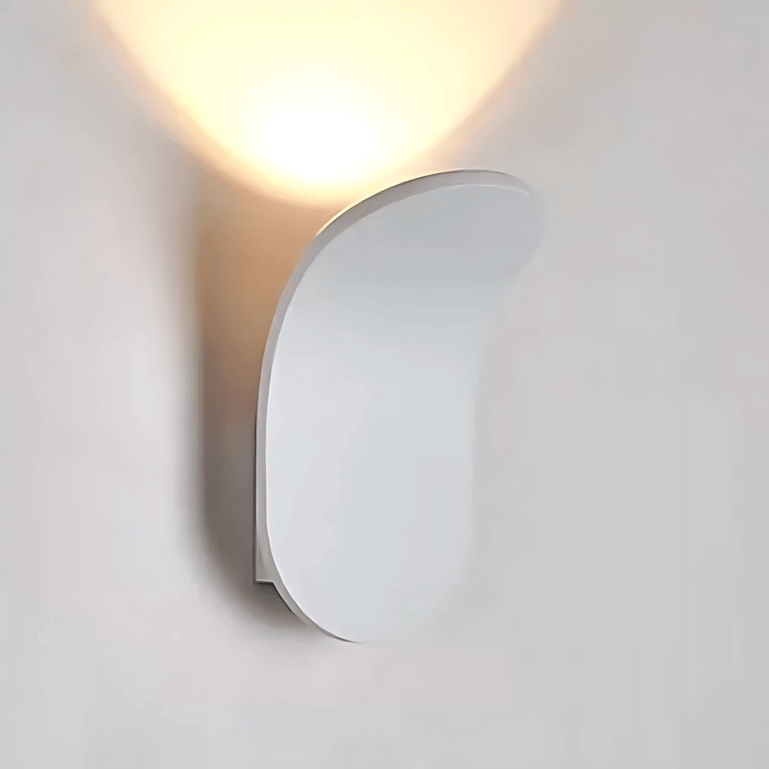 Kallio™ Modern LED Wall Lamp | Curved Metal &amp; Warm Mood Lighting