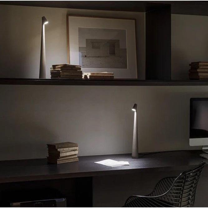 Nina | Italian Wireless LED Table Lamp 35 cm