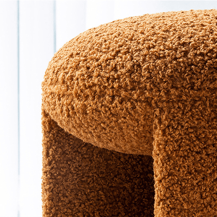 Cozy Chronicles | Fluffy Stool – Luxury Pouf Made of Premium Wool with a Warm, Cozy Look