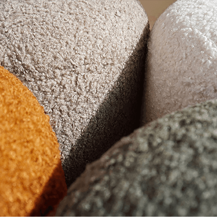 Cozy Chronicles | Fluffy Stool – Luxury Pouf Made of Premium Wool with a Warm, Cozy Look