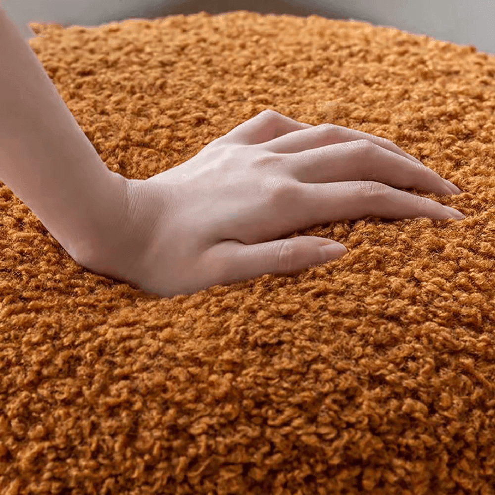 Cozy Chronicles | Fluffy Stool – Luxury Pouf Made of Premium Wool with a Warm, Cozy Look