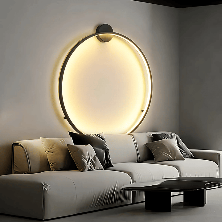 Stellar Wall Lamp | Modern dimmable wall lamp with a sleek black design