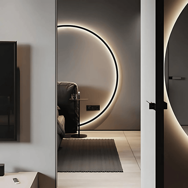 Stellar Wall Lamp | Modern dimmable wall lamp with a sleek black design