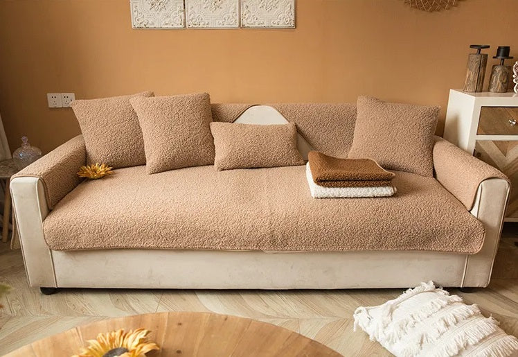 Vallborg | Sherpa Fleece Sofa Cover with Non-Slip &amp; Lint-Free Finish
