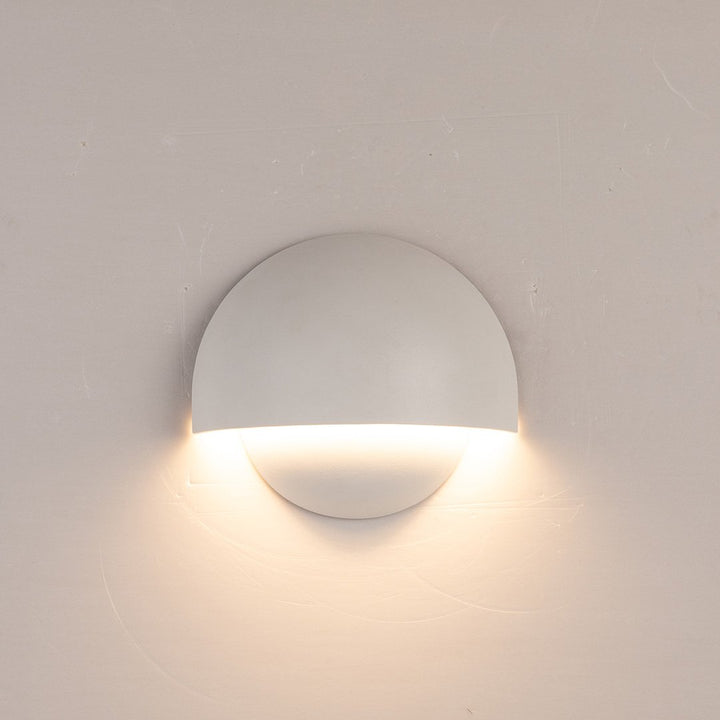 Orion™ LED Wall Lamp | Wireless or Cable | Warm, Atmospheric Light for Indoors &amp; Outdoors