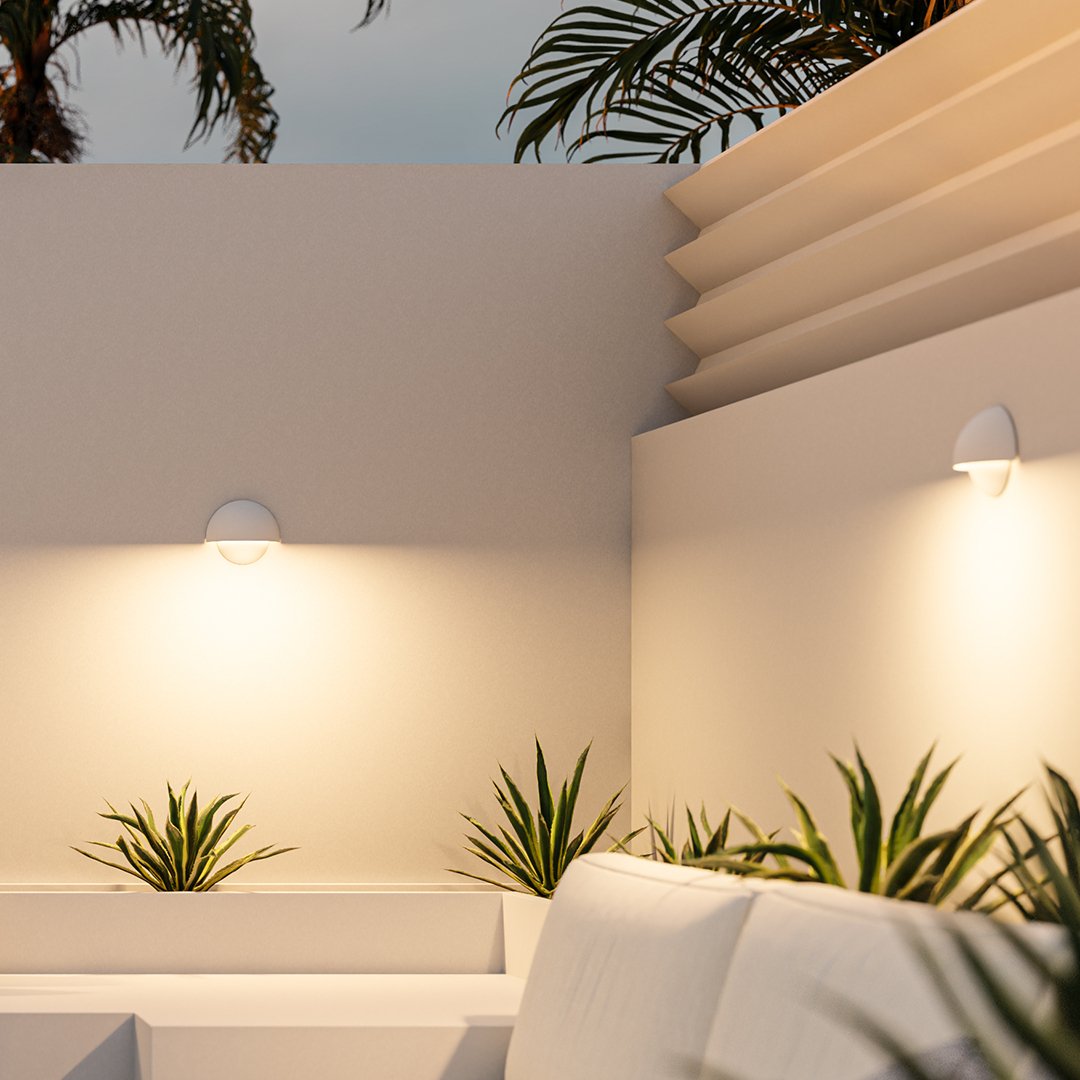Orion™ LED Wall Lamp | Wireless or Cable | Warm, Atmospheric Light for Indoors &amp; Outdoors